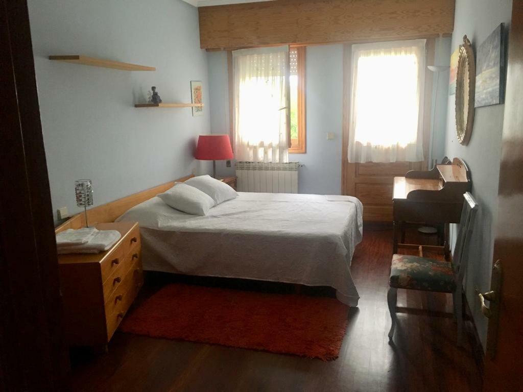 Preciosa Casa Independiente Con Piscina Cubierta Y Gran Jardin Privados Haro Bagian luar foto