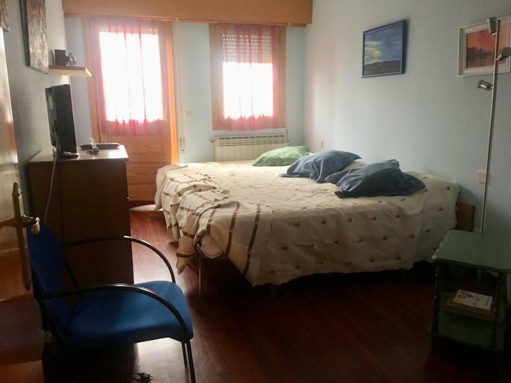 Preciosa Casa Independiente Con Piscina Cubierta Y Gran Jardin Privados Haro Bagian luar foto